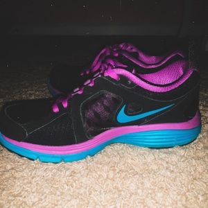 SICK PURPLE AND BLuE NIKe AIRS💜💙